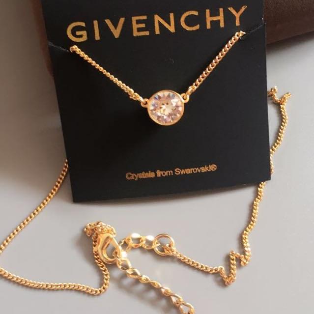 givenchy纪梵希项链