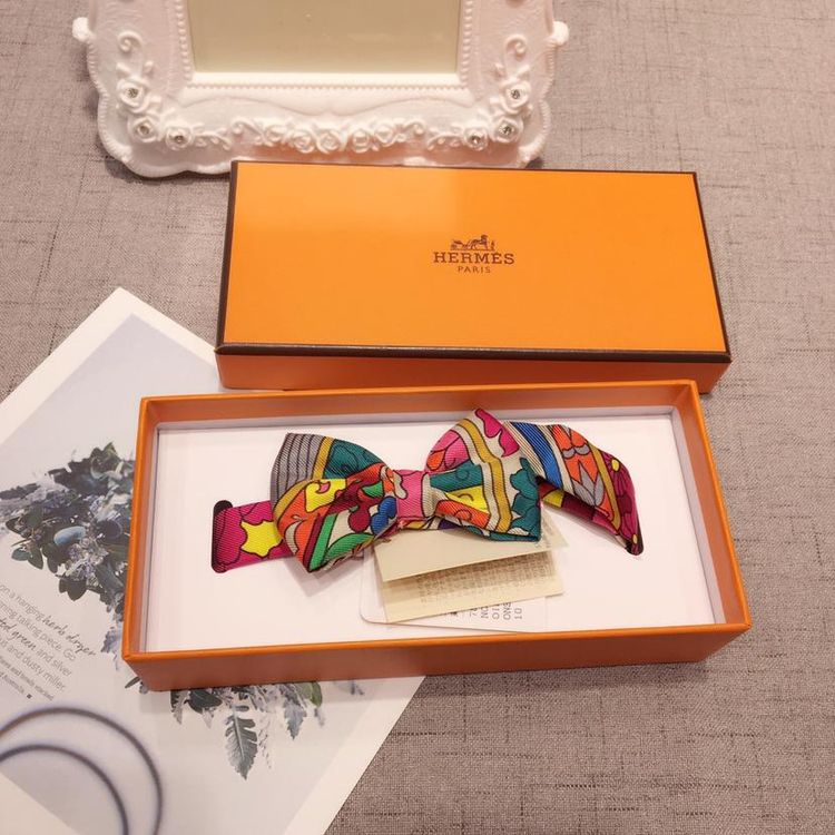 hermès 爱马仕蝴蝶结绑带