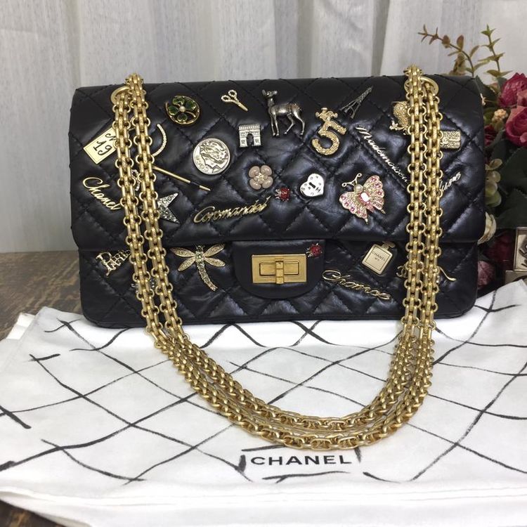 chanel 香奈儿限量款徽章包2.55单肩包