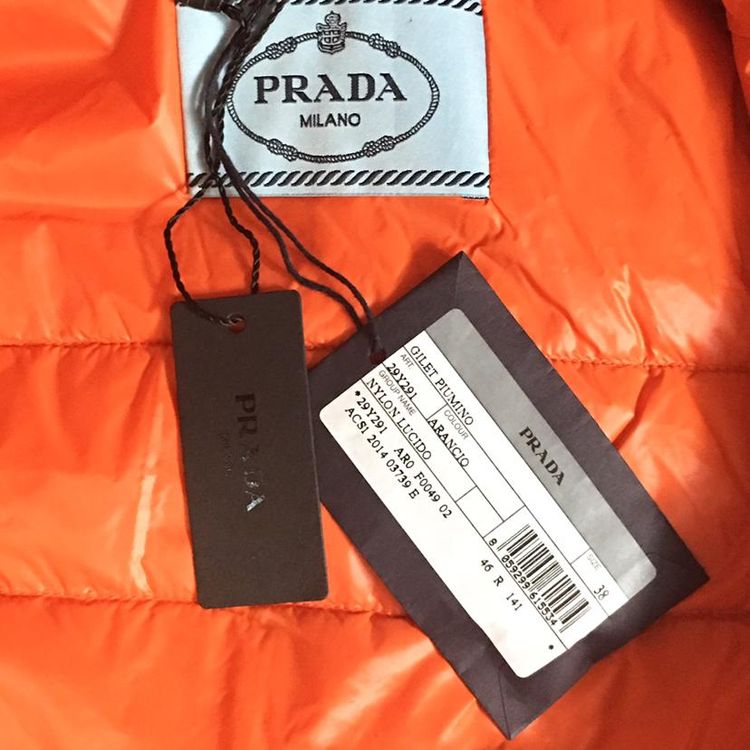 prada 普拉达上衣