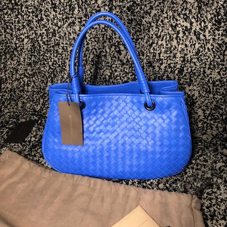 bottega veneta bv 女士电光蓝色羊皮编织手提包