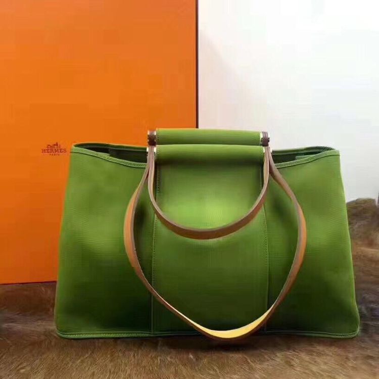 hermès 爱马仕绿色帆布手提包