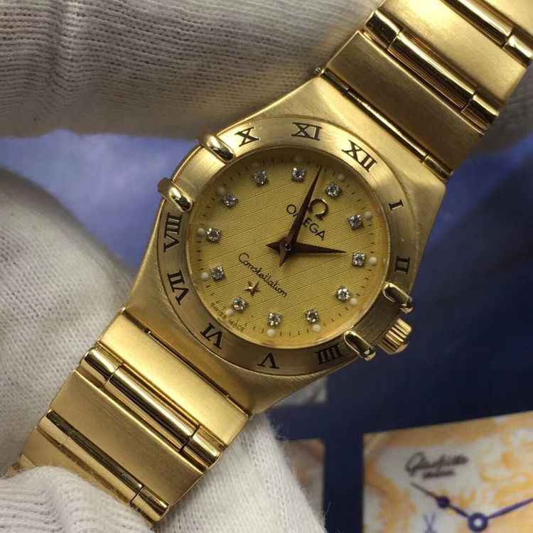 欧米茄星座系列18k纯金女款腕表