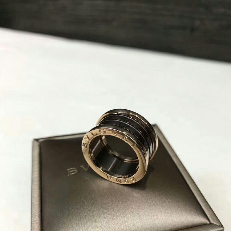 bvlgari 宝格丽限量款罗马系列130周年纪念版戒指