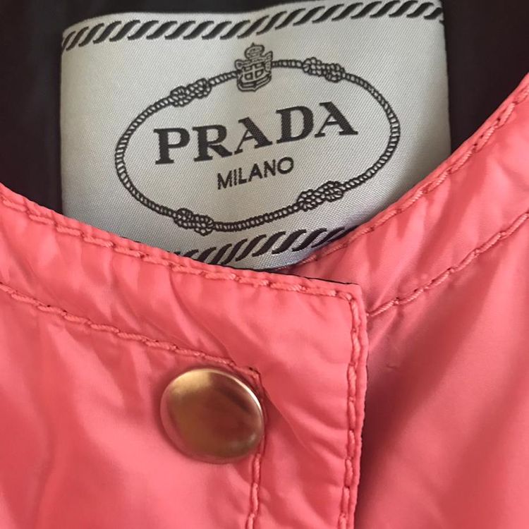 prada 普拉达羽绒服