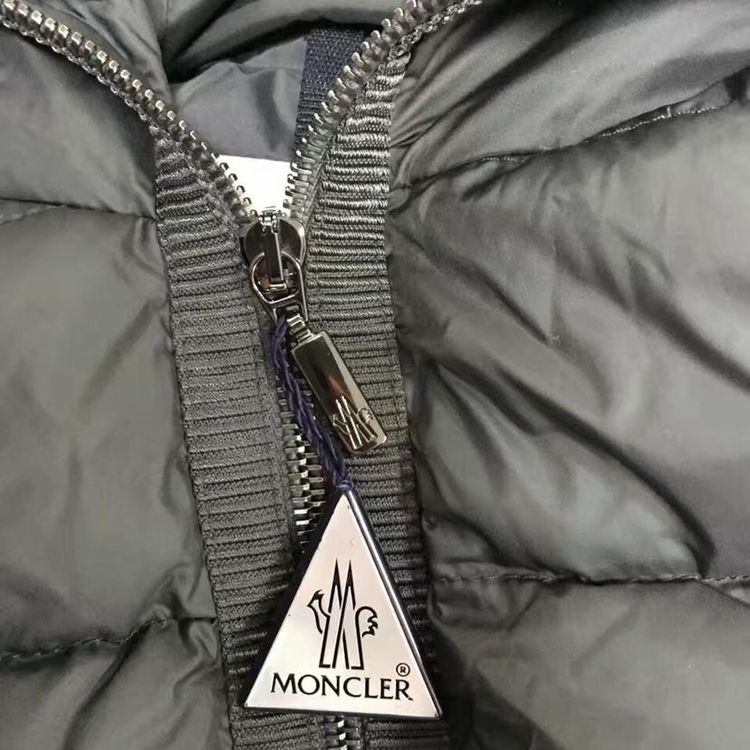 moncler 蒙口中长款貂毛领羽绒服