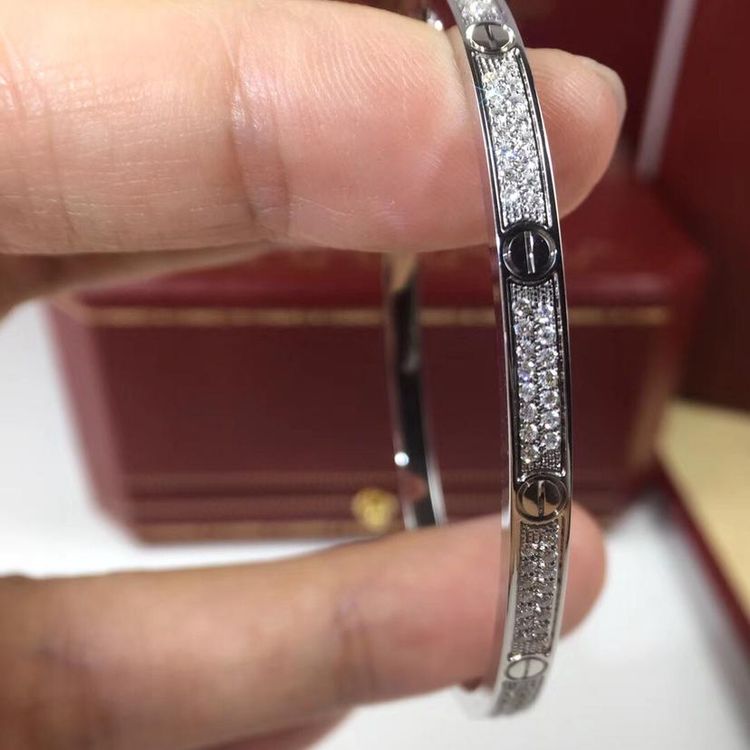 cartier 卡地亚love系列满天星手镯