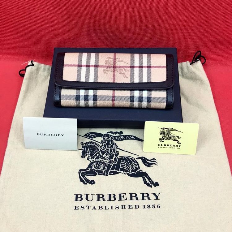 burberry巴宝莉战马格纹手拿包钱包