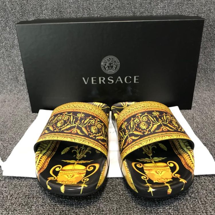 versace 范思哲男士拖鞋