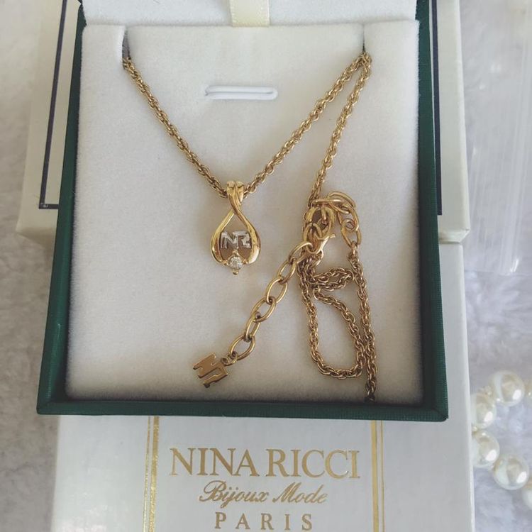 nina ricci 莲娜丽姿经典项链