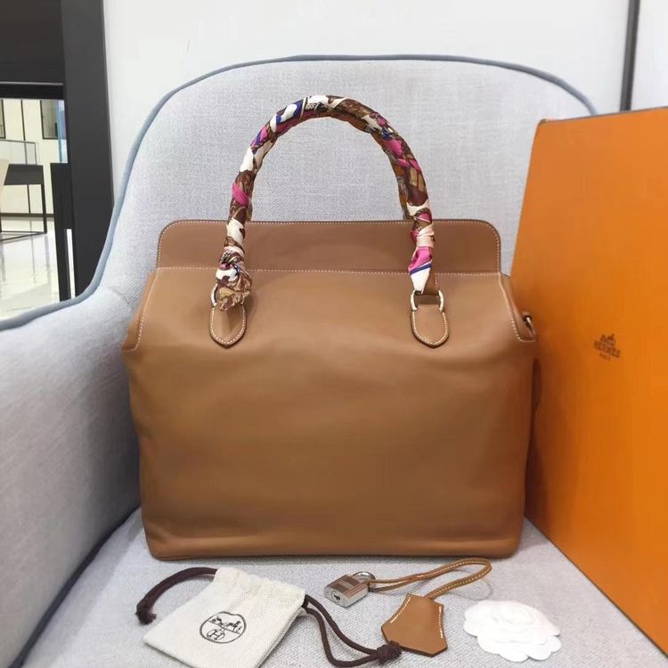 hermès 爱马仕牛奶盒子手提包