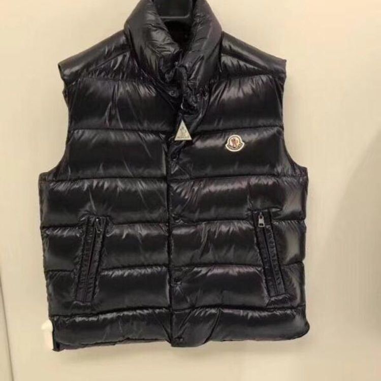 moncler 蒙口羽绒马甲