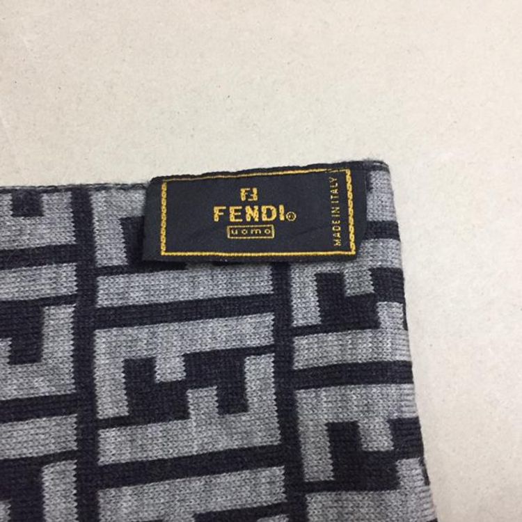 fendi 芬迪针织羊毛围巾