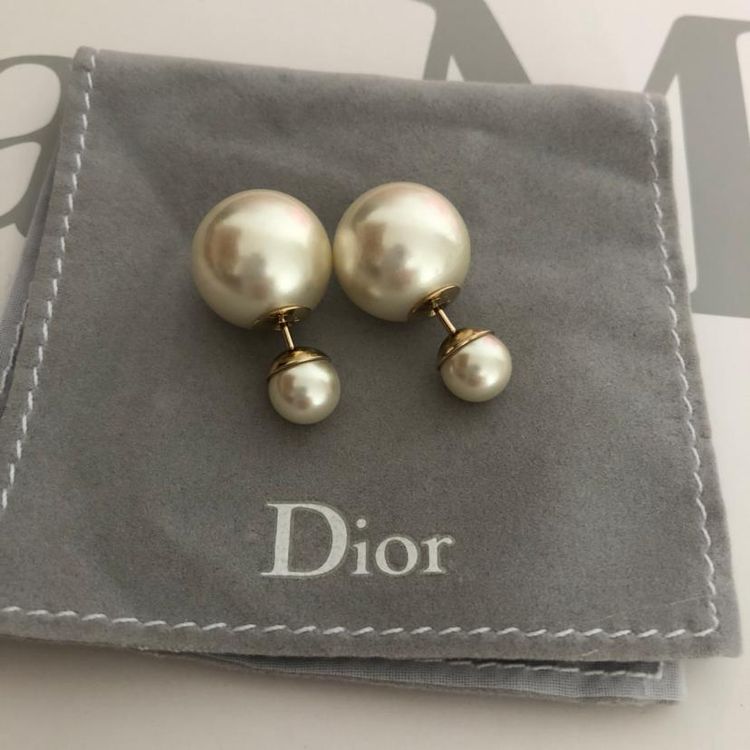 dior 迪奥珍珠经典耳钉