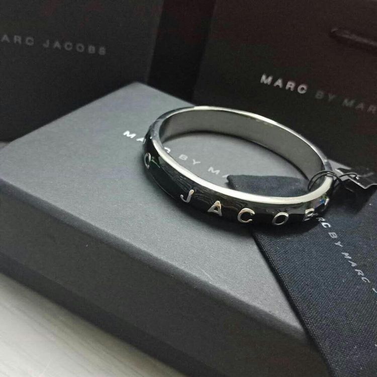 marc by marc jacobs 马克·雅可布之马克手镯