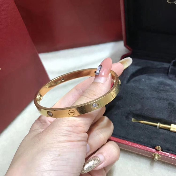 cartier 卡地亚黄金4钻手镯