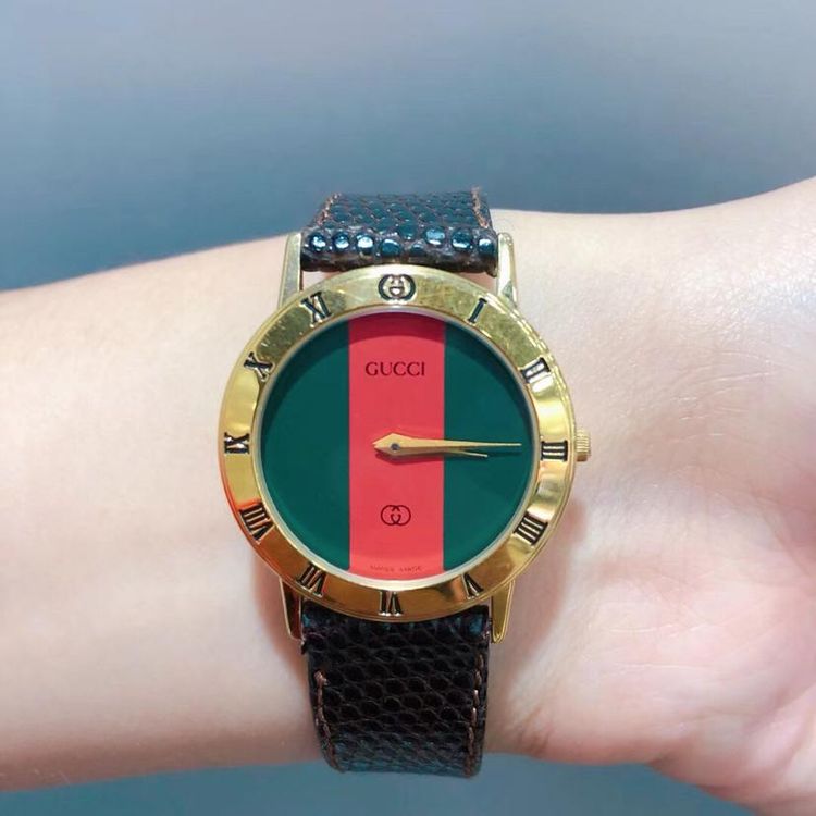 价格透明· 卖家寄语 gucci 26mm表径大表盘红绿条纹手表 正常走