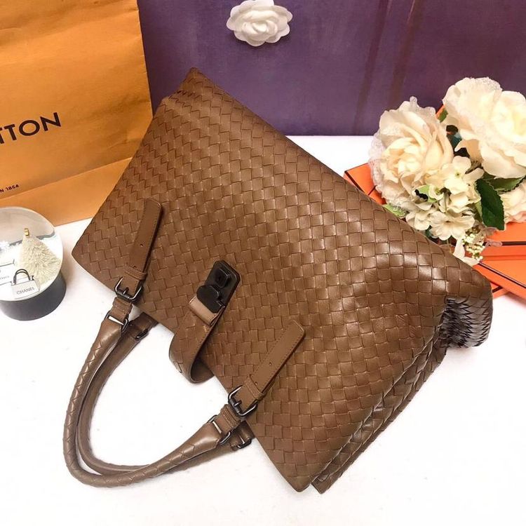 bottega veneta 葆蝶家 bv葆蝶家 棕色编织牛皮手提包