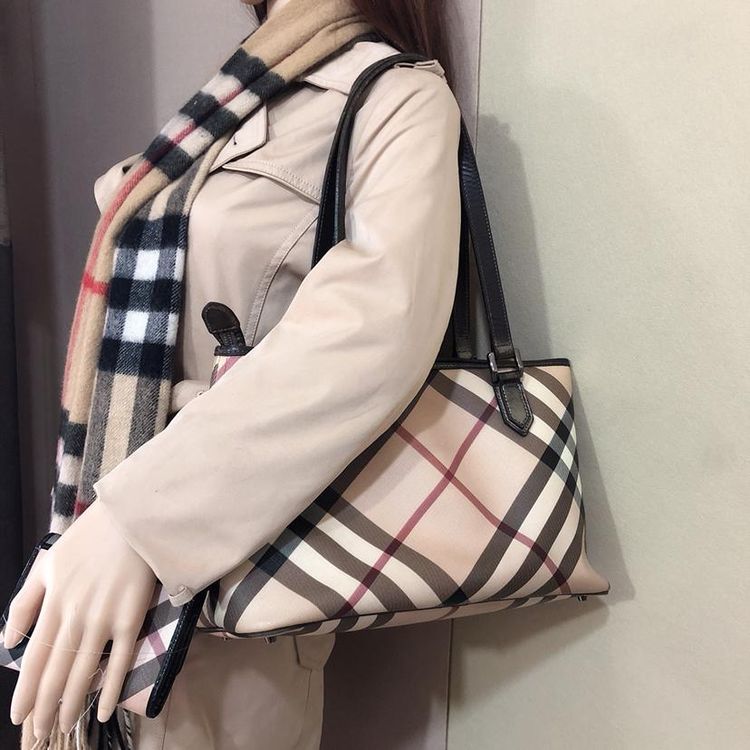 burberry 博柏利经典格纹女士单肩包