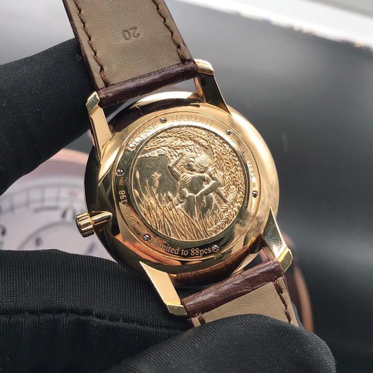 ulysse nardin 雅典鎏金系列机械表