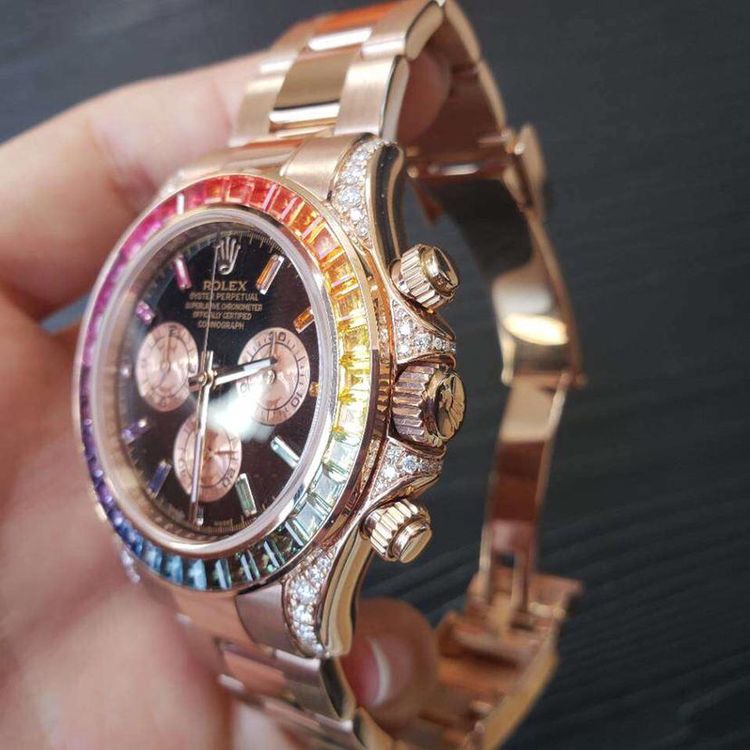 3、一块劳力士格林顿要多少钱？：为什么一块普通的劳力士手表能卖到几十万？ 