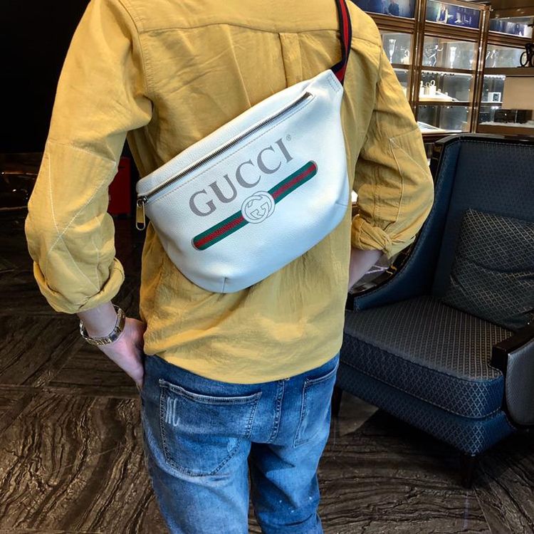 gucci 古驰胸包腰包