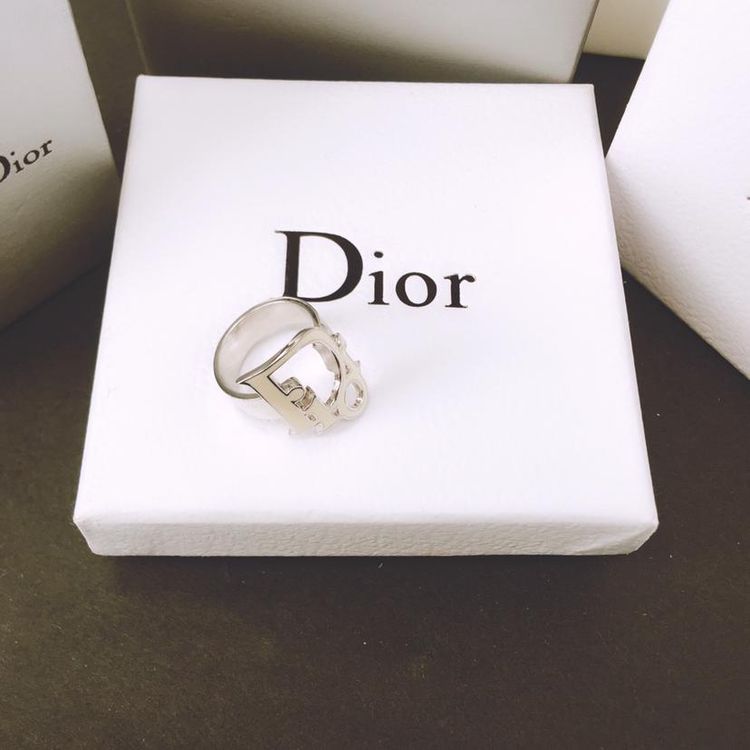 dior 迪奥时尚戒指