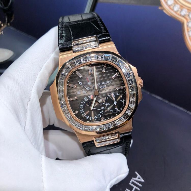 patek philippe 百达翡丽鹦鹉螺运动系列5055r升级572