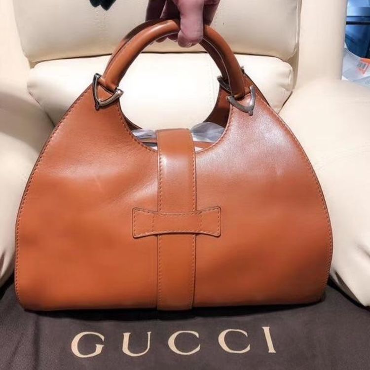 gucci 古驰马蹄扣手提包