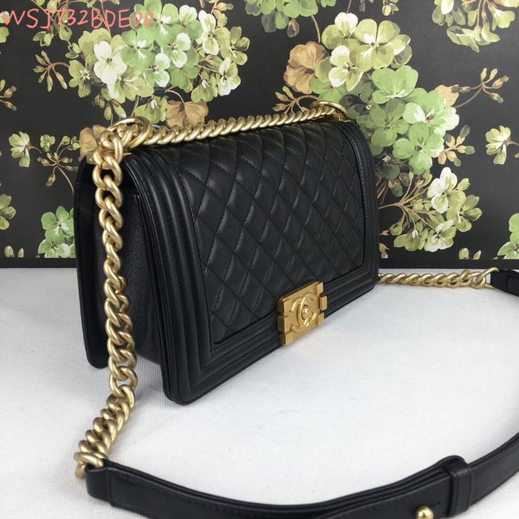 chanel 香奈儿leboy中号黑金羊皮单肩包