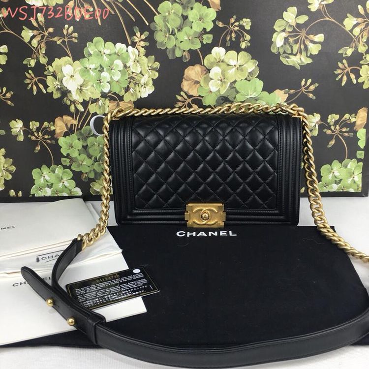 chanel 香奈儿leboy中号黑金羊皮单肩包