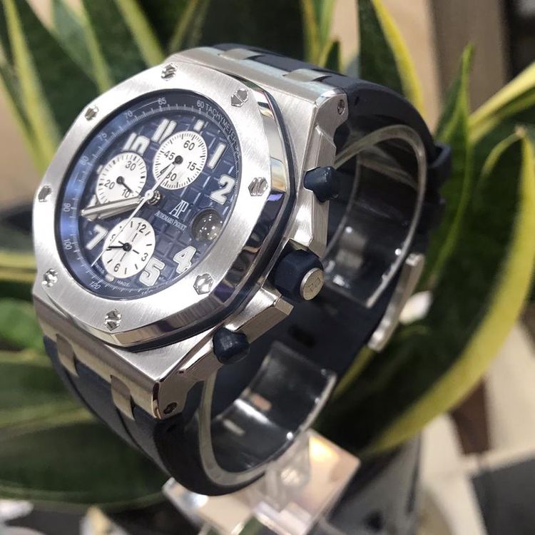 audemars piguet 爱彼皇家橡树离岸蓝白熊猫盘计时机械表