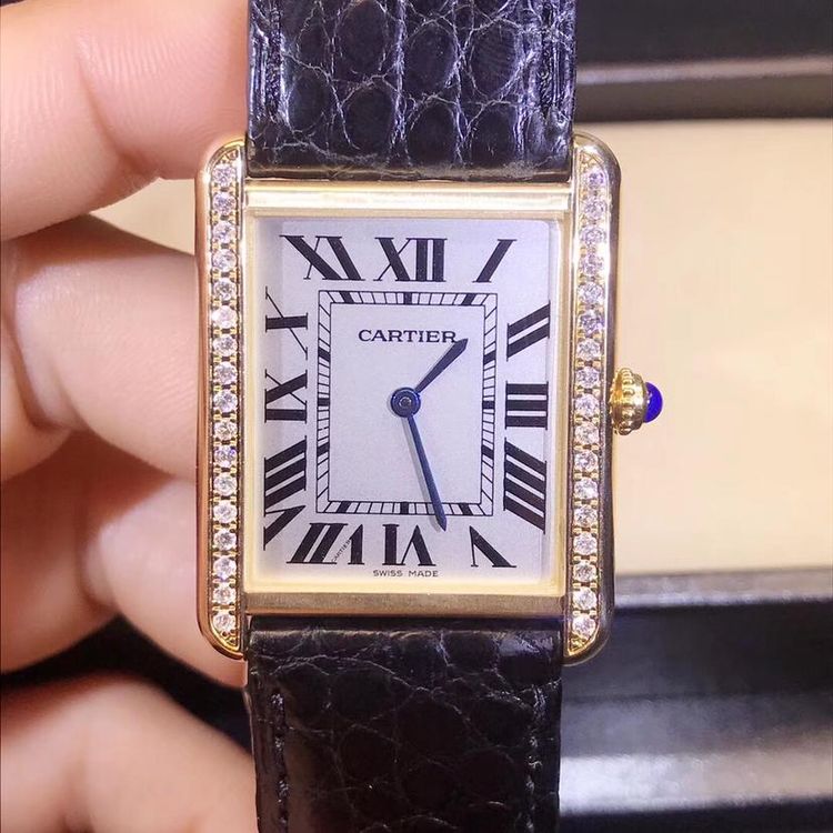 cartier 卡地亚坦克系列中号黄金后钻石英女表