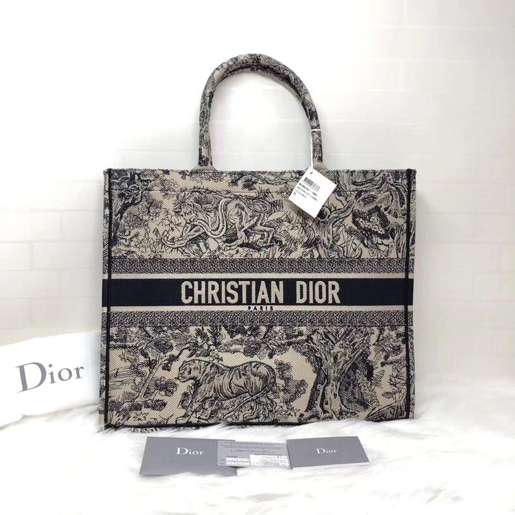 dior 迪奥新款book tote手提购物袋