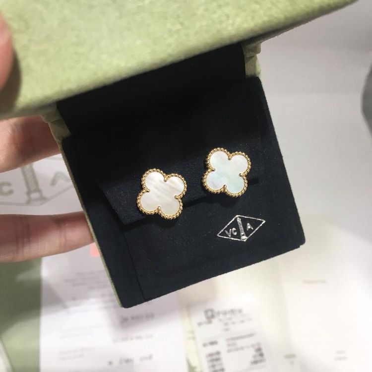 van cleef arpels梵克雅宝四叶草中号白贝母耳钉