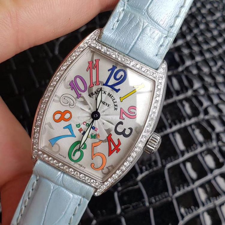 franck muller 法兰克穆勒7502酒桶型彩字后镶钻石英女士腕表