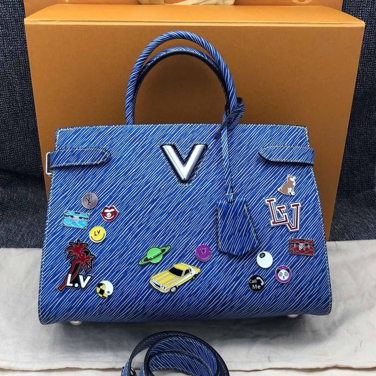 louis vuitton 路易·威登twist系列微章涂鸦单肩手提