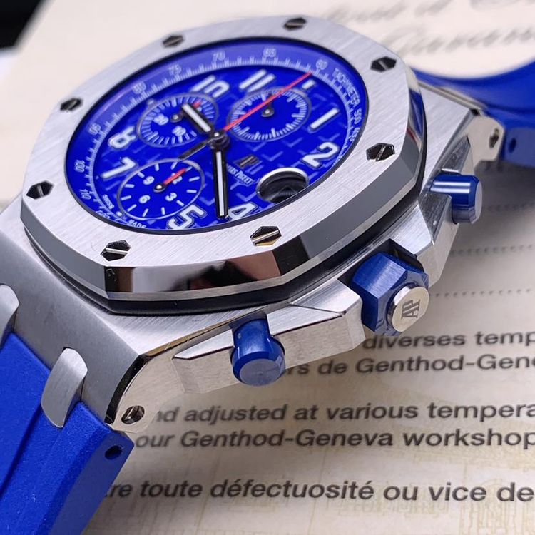 audemars piguet 爱彼皇家橡树离岸型系列26470st 精钢非凡蓝盘计时