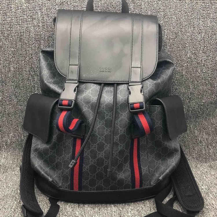 gucci 古驰双肩包