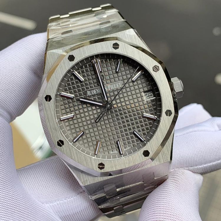 audemars piguet 爱彼皇家橡树系列15500st机械表