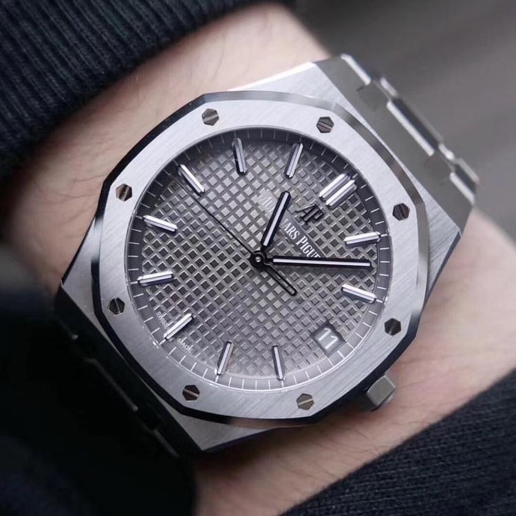 audemars piguet 爱彼皇家橡树系列15500st机械表