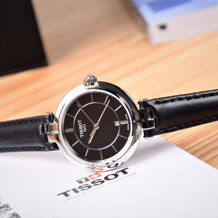 tissot 天梭t064陶瓷方形石英女表