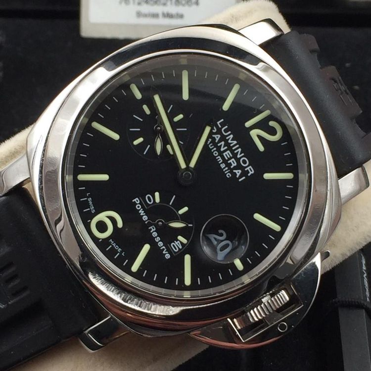 panerai 沛纳海pam00090系列机械男表