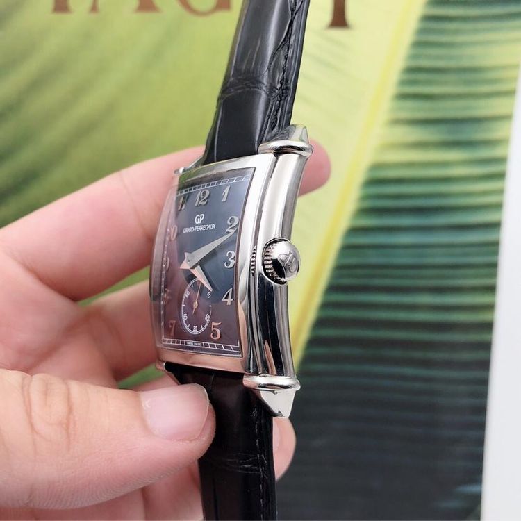 girard-perregaux 芝柏1945系列机械表