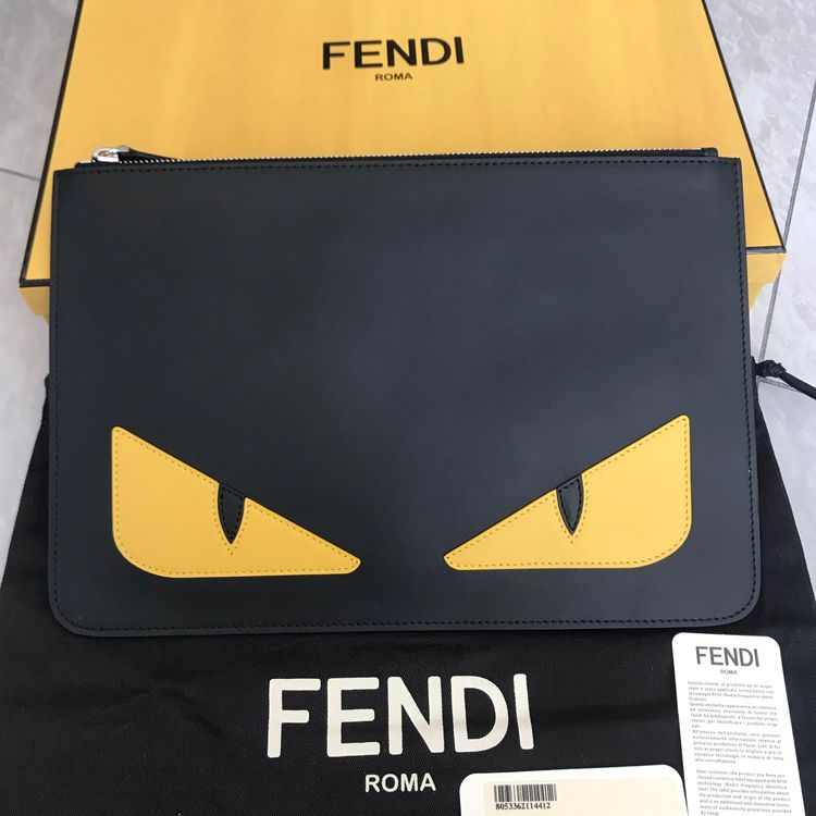 fendi 芬迪小怪兽大眼睛手包