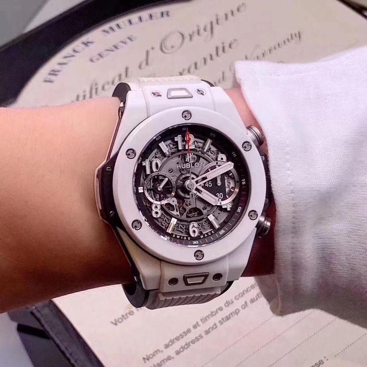 hublot 宇舶白陶瓷镂空男自动机械表