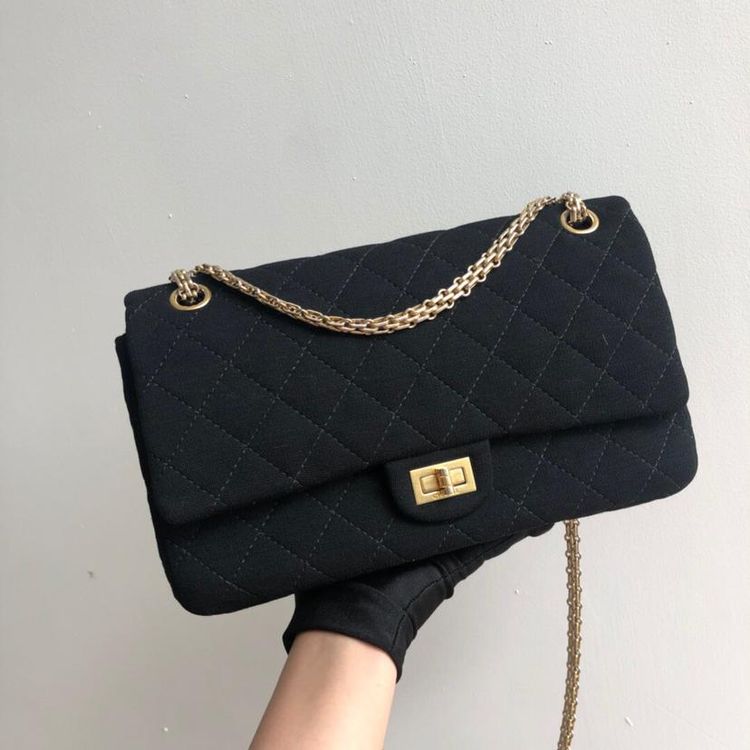 chanel 香奈儿2.55系列226中号黑金布面单肩包