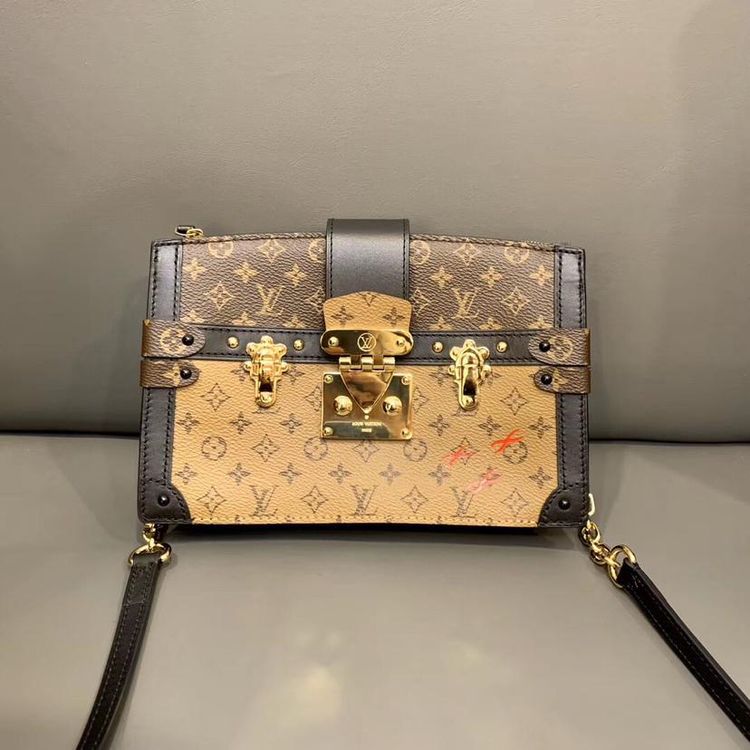 louis vuitton 路易·威登trunk clutch老花软盒子单肩包