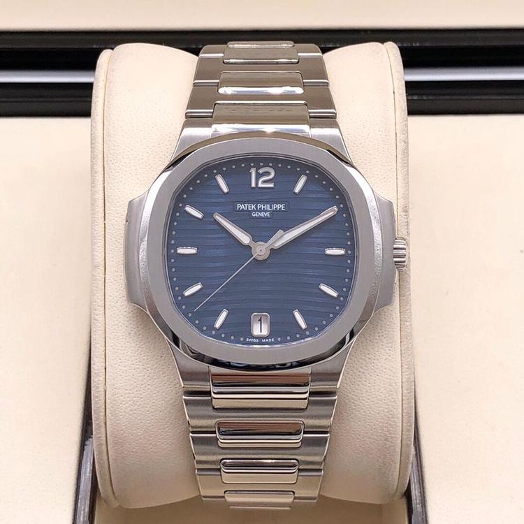 patek philippe 百达翡丽运动优雅系列7118/1a-001自动机械表