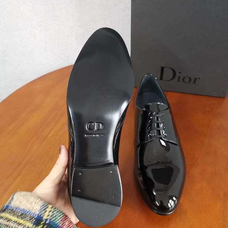 dior 迪奥女士黑色亮皮经典皮鞋